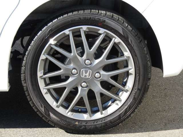 HONDA N BOX CUSTOM 2024 Image 31