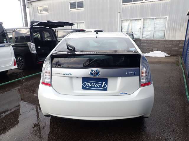 TOYOTA PRIUS PHV 2012 Image 31