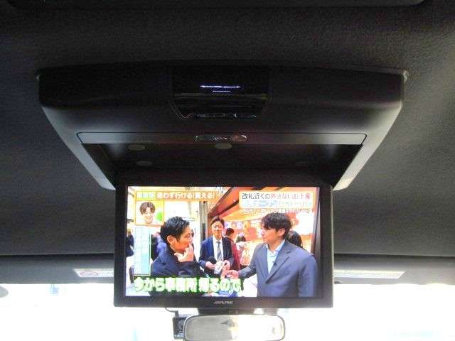 TOYOTA VOXY HYBRID 4WD 2017 Image 31