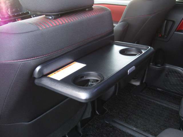 TOYOTA VOXY HYBRID 4WD 2017 Image 31