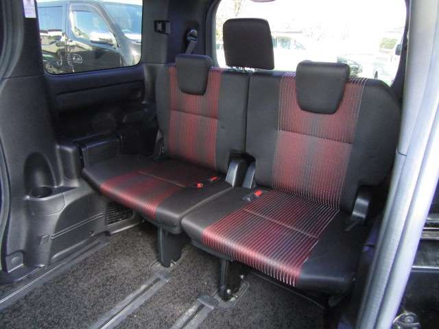 TOYOTA VOXY HYBRID 4WD 2017 Image 31