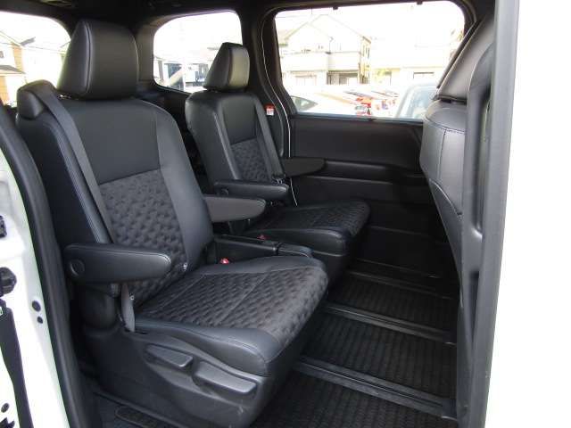 TOYOTA VOXY 2023 Image 31