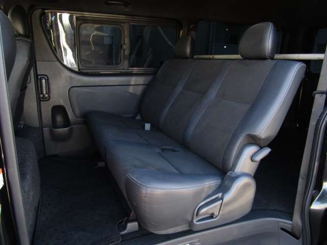 TOYOTA HIACE VAN 4WD 2022 Image 31