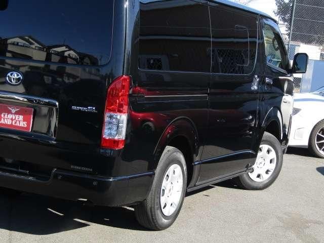 TOYOTA HIACE VAN 4WD 2022 Image 31