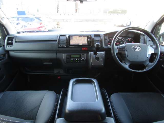 TOYOTA HIACE VAN 2WD 2018 Image 31