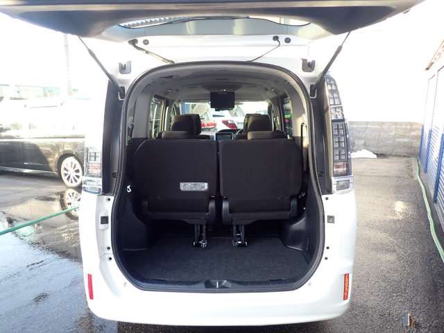 TOYOTA VOXY 2015 Image 31