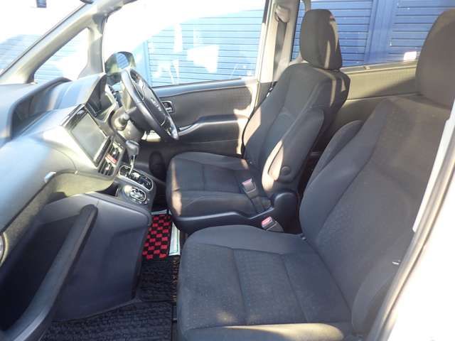 TOYOTA VOXY 2015 Image 31