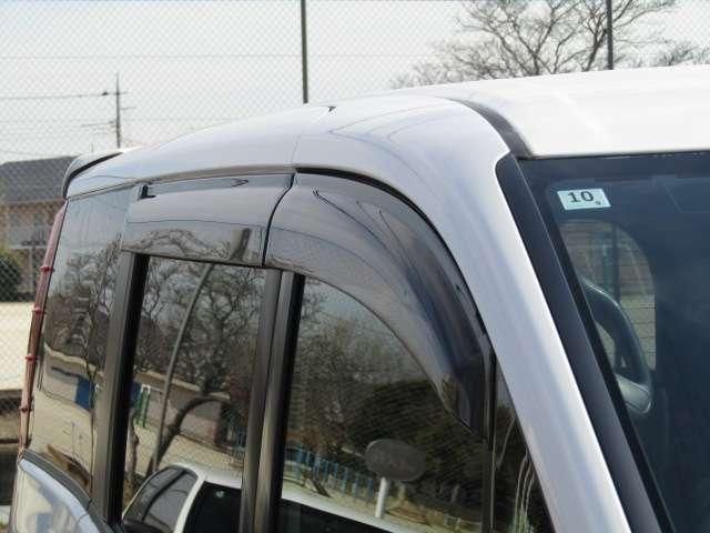 TOYOTA NOAH 2017 Image 31