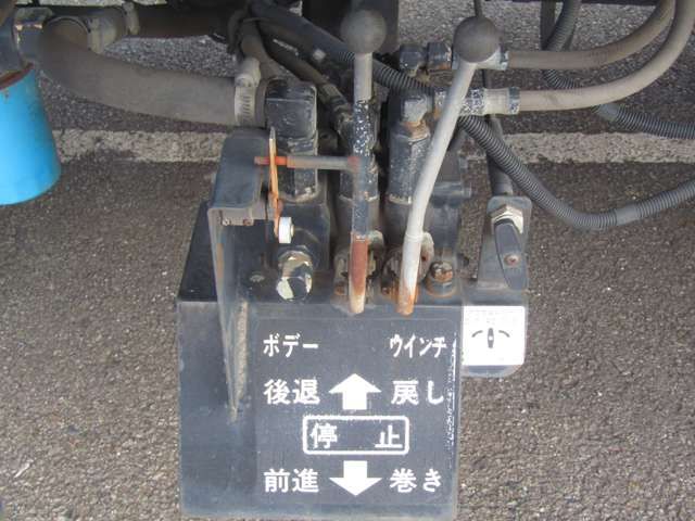 TOYOTA DYNA 2005 Image 31