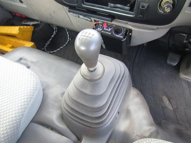 TOYOTA DYNA 2005 Image 31