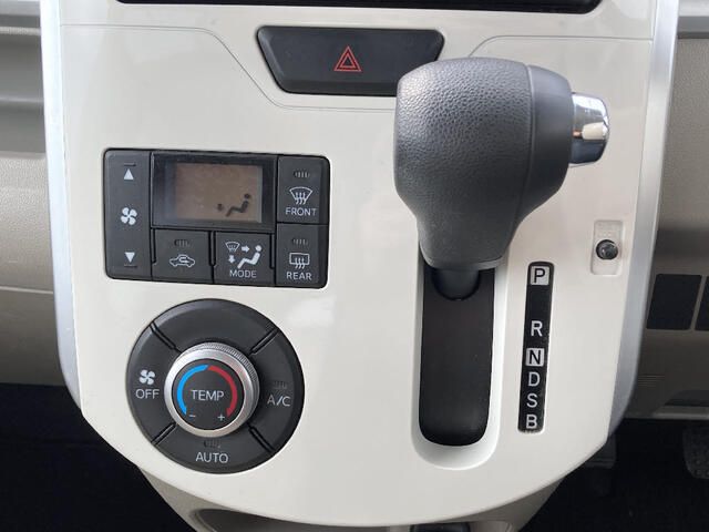 DAIHATSU TANTO 4WD 2017 Image 31