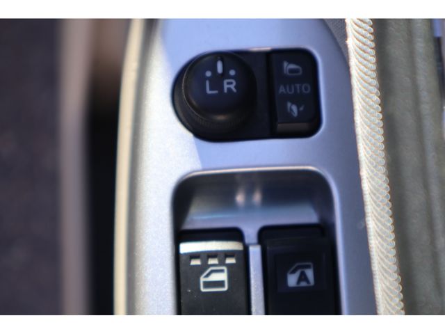 DAIHATSU CAST STYLE 4WD 2015 Image 31