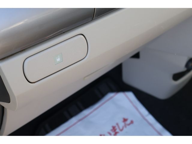 DAIHATSU CAST STYLE 4WD 2015 Image 31