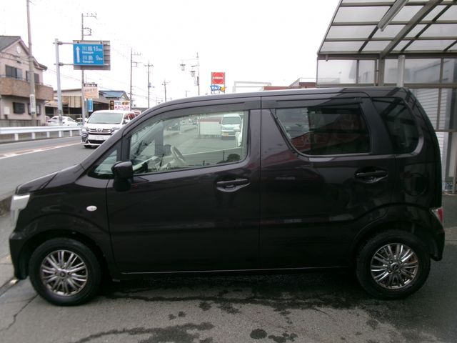 SUZUKI WAGON R 2017 Image 31