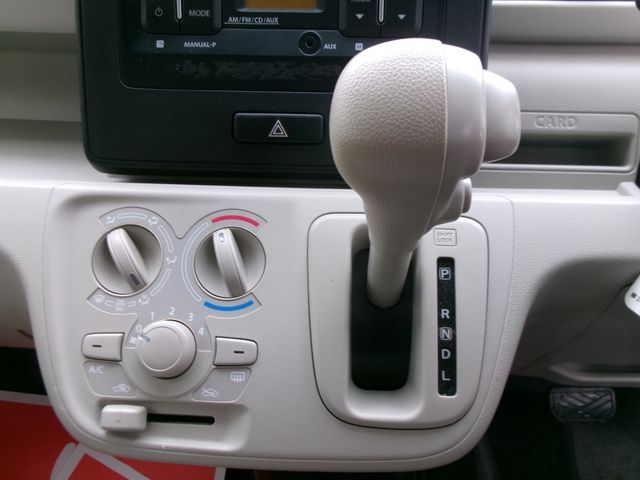 SUZUKI WAGON R 2017 Image 31