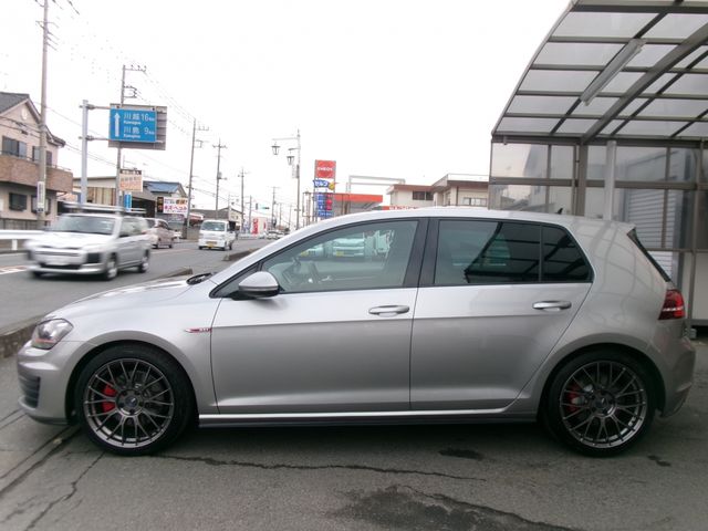 VOLKSWAGEN GOLF GTI 2017 Image 31