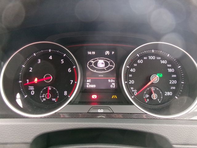 VOLKSWAGEN GOLF GTI 2017 Image 31