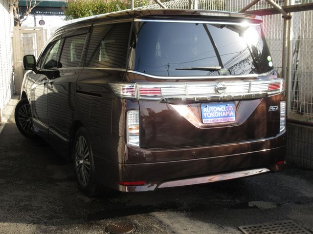 NISSAN ELGRAND 2015 Image 31