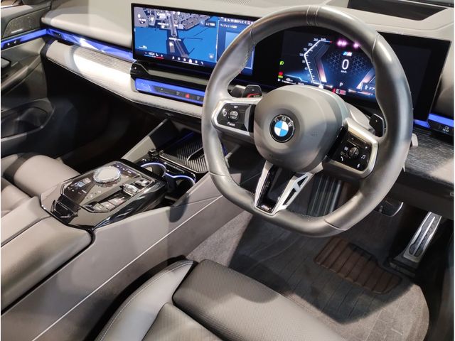 BMW 5SERIES TOURING 2024 Image 31