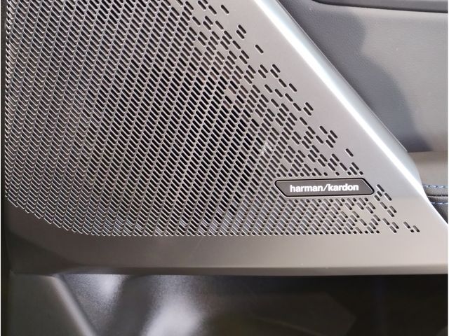 BMW 5SERIES TOURING 2024 Image 31