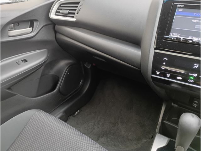 HONDA FIT 2019 Image 31