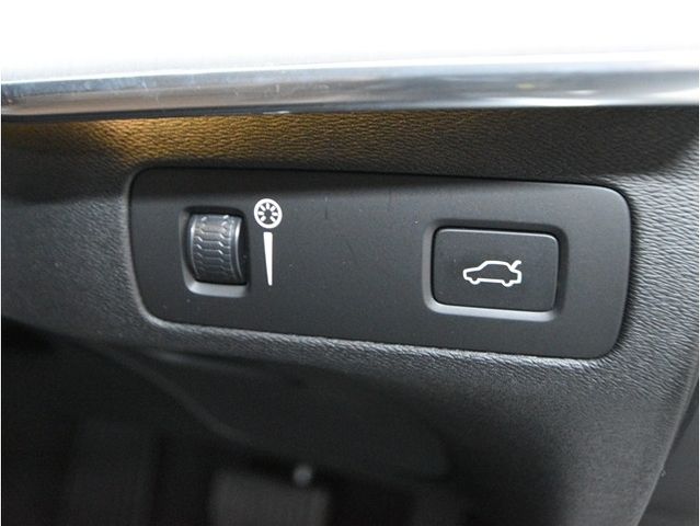 VOLVO XC90 2020 Image 31