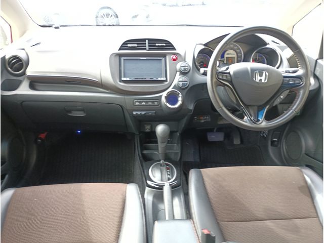 HONDA FIT SHUTTLE HYBRID 2013 Image 31