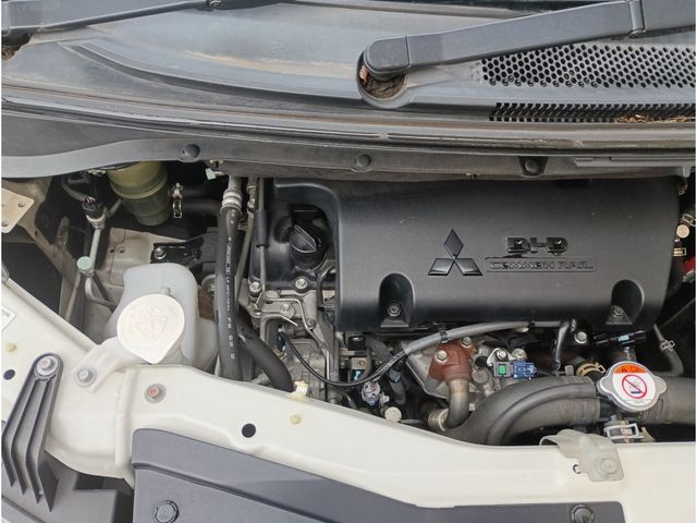 MITSUBISHI DELICA D:5 4WD 2016 Image 31