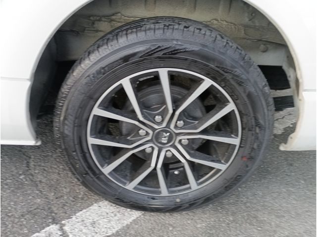 TOYOTA HIACE WAGON 2013 Image 31