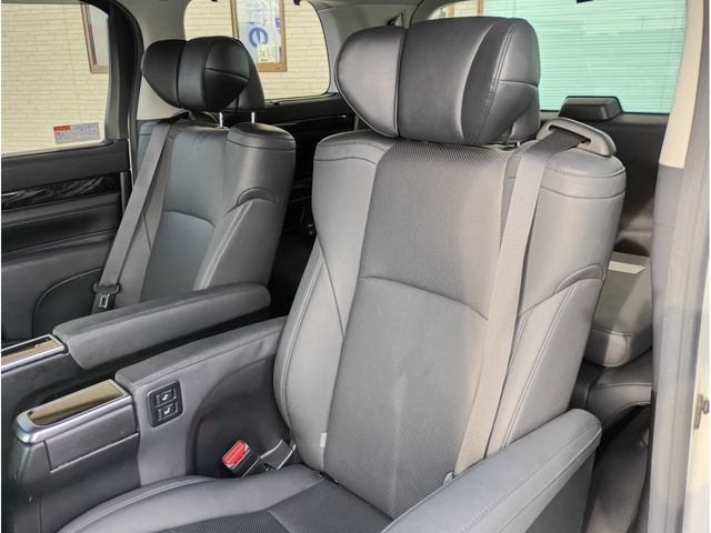 TOYOTA ALPHARD 2020 Image 31