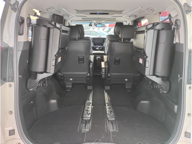 TOYOTA ALPHARD 2020 Image 31