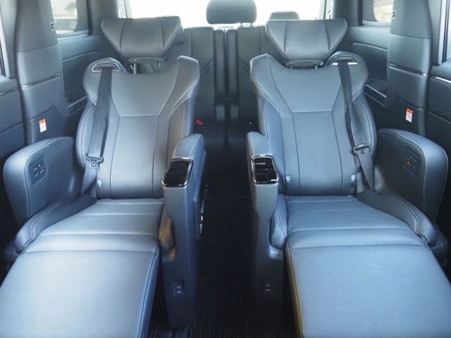 TOYOTA ALPHARD HYBRID 4WD 2024 Image 31