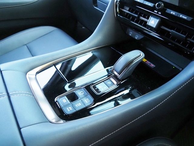 TOYOTA ALPHARD HYBRID 4WD 2024 Image 31