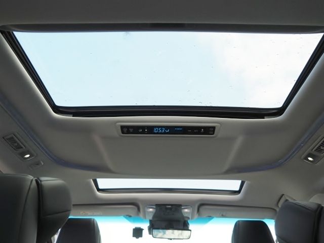 TOYOTA ALPHARD HYBRID 4WD 2021 Image 31