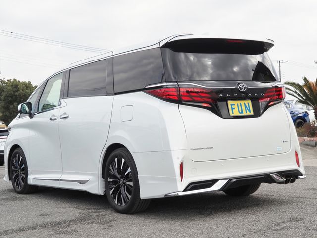TOYOTA ALPHARD HYBRID 2023 Image 31