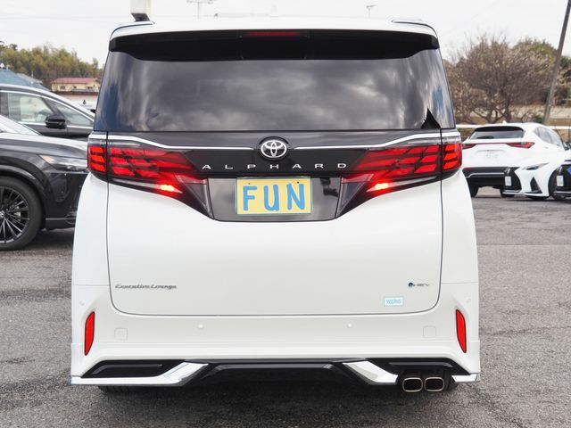 TOYOTA ALPHARD HYBRID 2023 Image 31