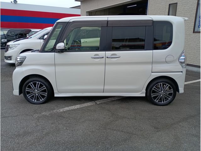 DAIHATSU TANTO CUSTOM 2017 Image 31