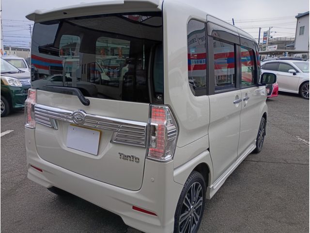 DAIHATSU TANTO CUSTOM 2017 Image 31