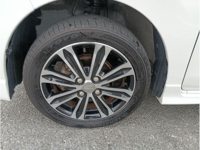 DAIHATSU TANTO CUSTOM 2017 Image 31