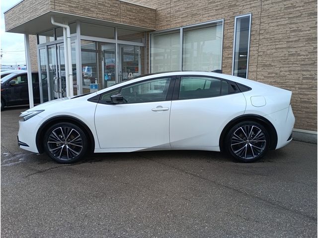 TOYOTA PRIUS 2023 Image 31