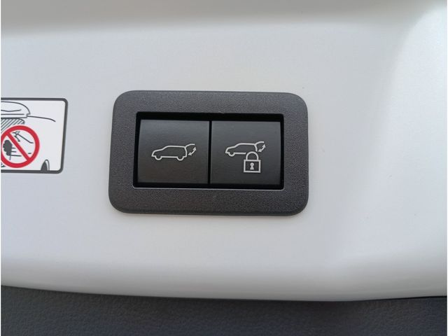 TOYOTA PRIUS 2023 Image 31