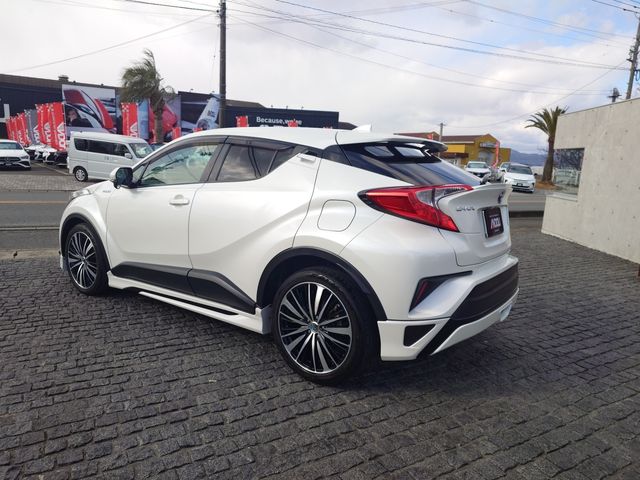 TOYOTA C-HR 2017 Image 31