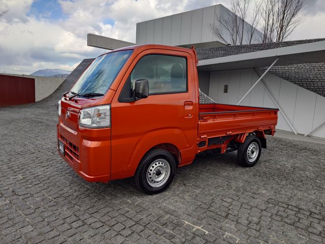 DAIHATSU HIJET TRUCK 4WD 2023 Image 31
