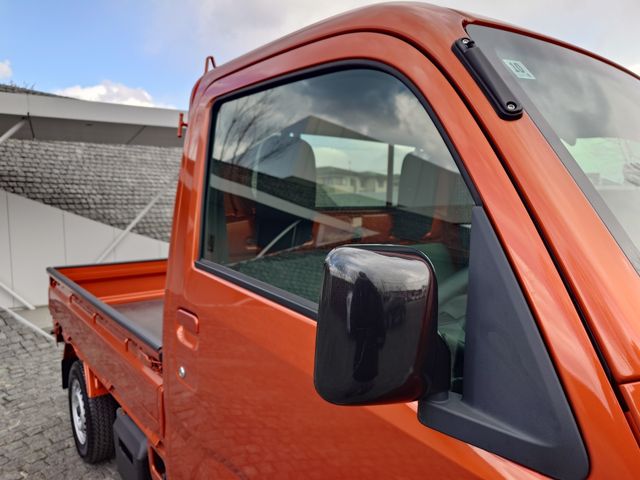 DAIHATSU HIJET TRUCK 4WD 2023 Image 31