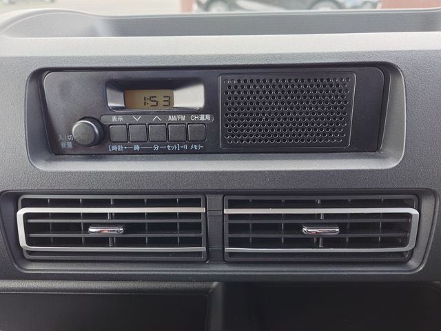 DAIHATSU HIJET TRUCK 4WD 2023 Image 31