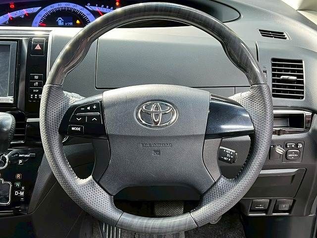 TOYOTA ESTIMA 2013 Image 31