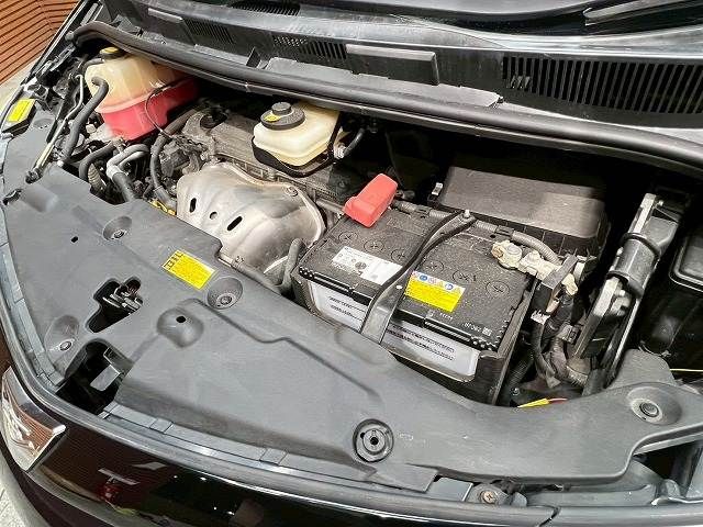 TOYOTA ESTIMA 2013 Image 31