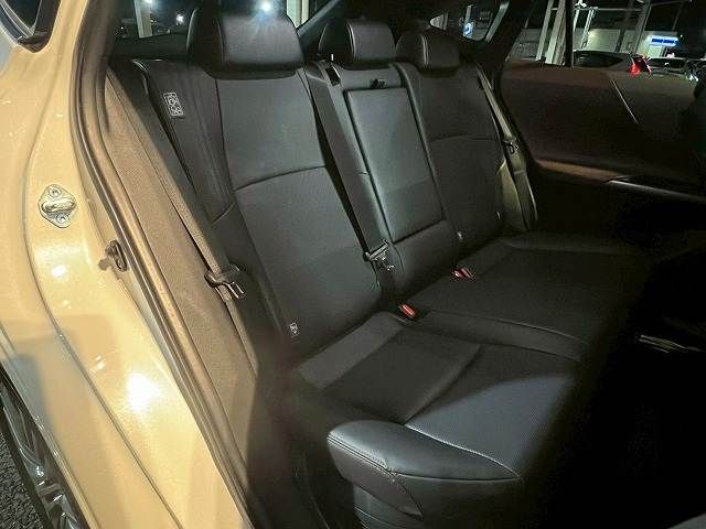 TOYOTA HARRIER HYBRID 2020 Image 31