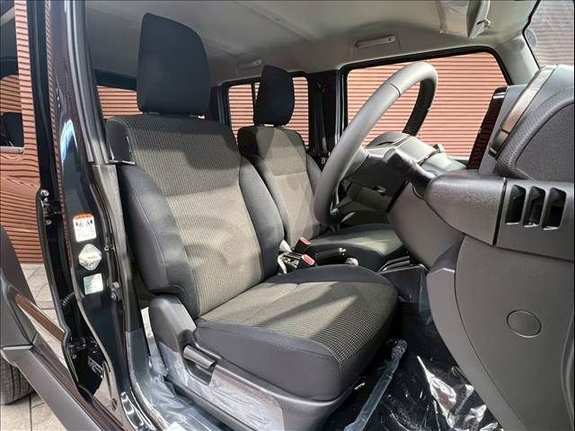 SUZUKI JIMNY NOMADE 2026 Image 31