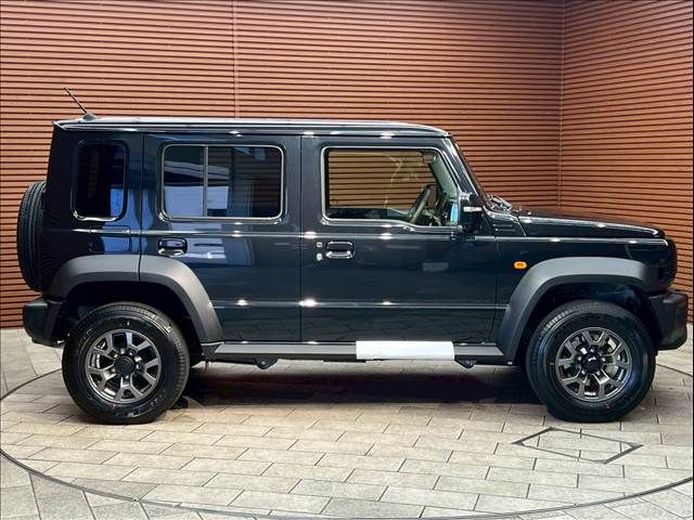 SUZUKI JIMNY NOMADE 2026 Image 31